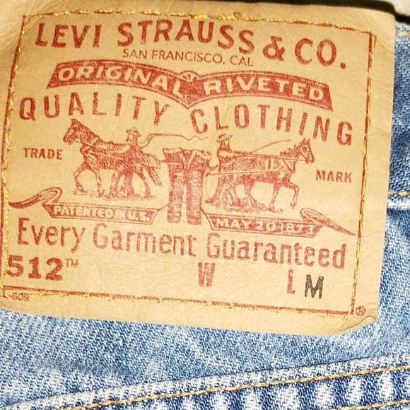 Levi's - Picture 2 of 10